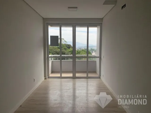 Apartamento com 2 dormitórios, foto 2