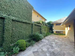 Casa com 6 dormitórios, foto 4