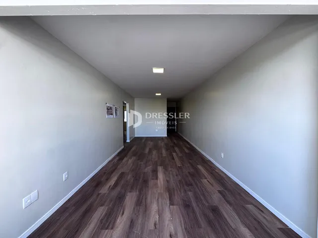 Apartamento com 3 dormitórios, foto 2
