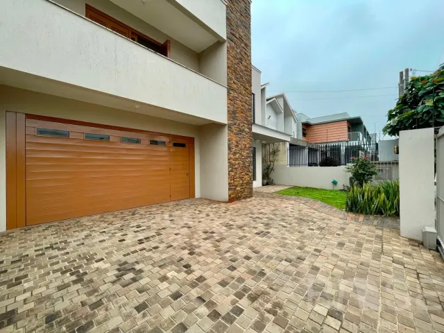 Casa com 3 dormitórios