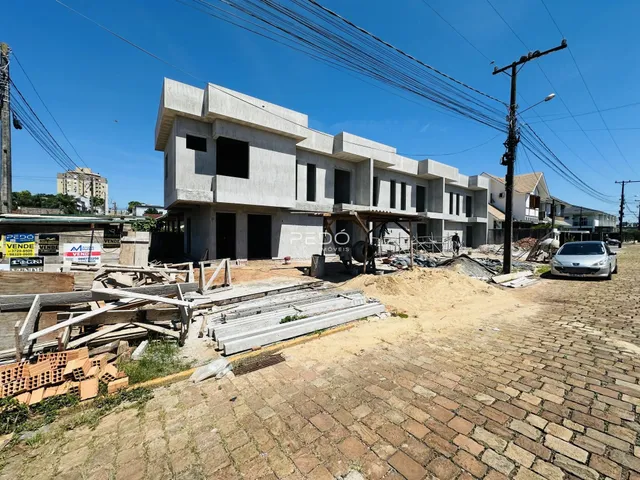 Sobrado com 2 dormitórios