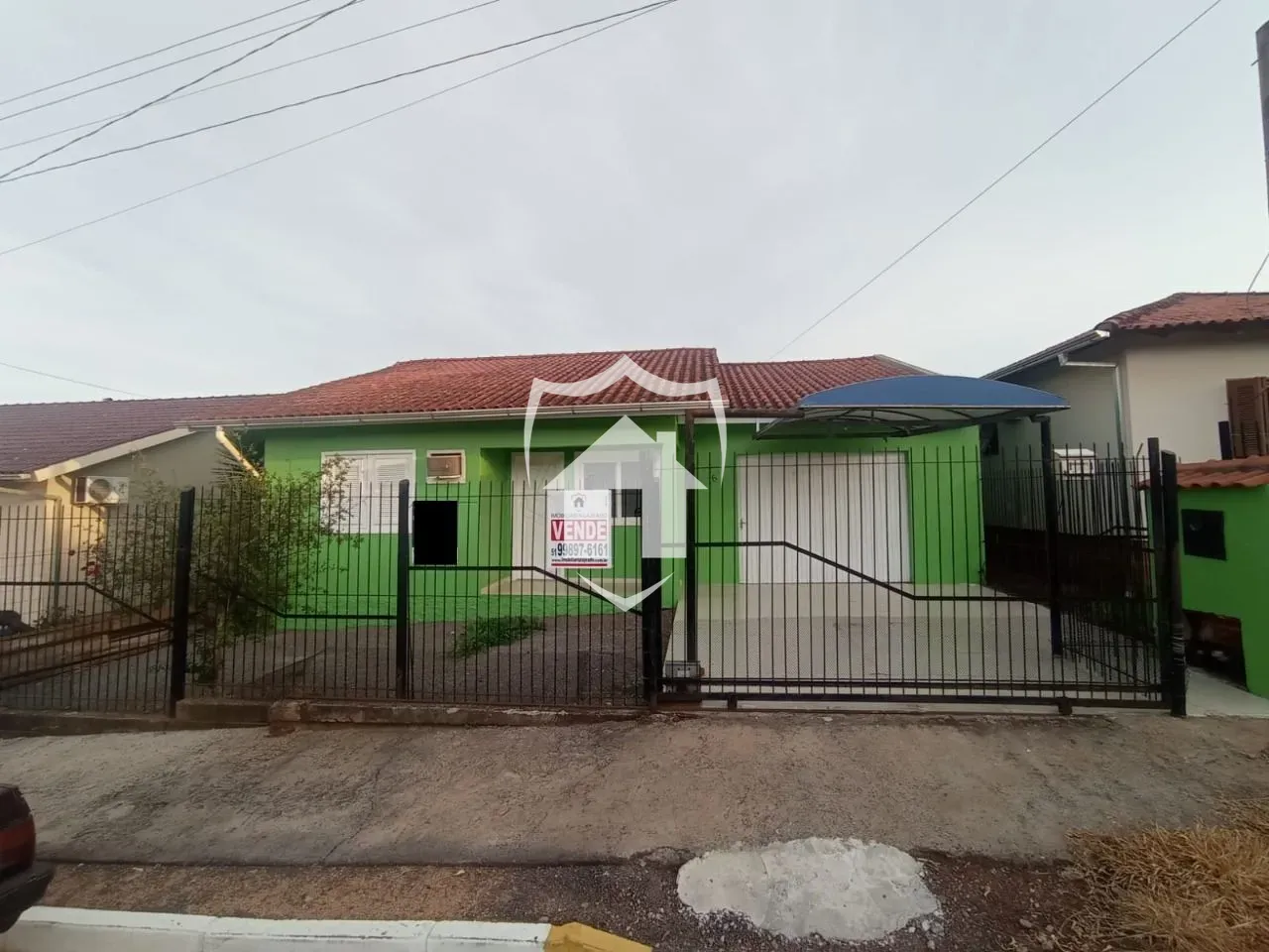 Casa com 3 dormitórios, foto 1