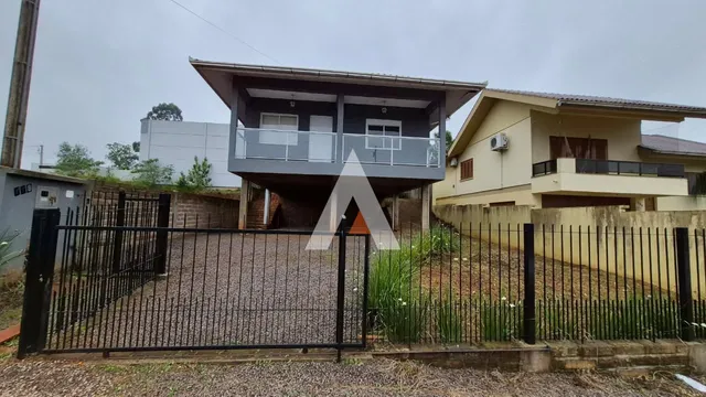 Casa com 2 dormitórios