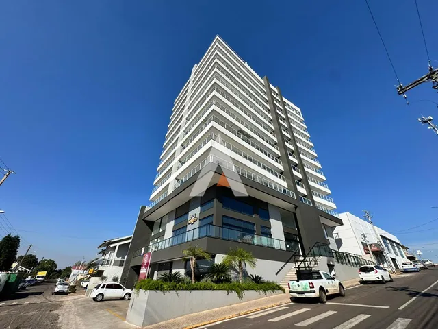 Fachada de um prédio alto em Lajeado, Brasil.