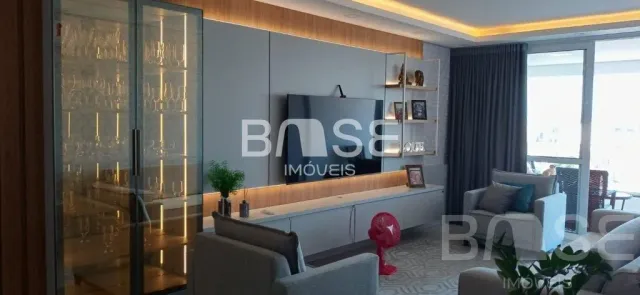 Apartamento com 3 dormitórios, foto 2