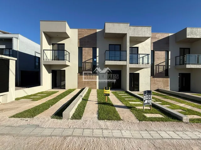Sobrado com 2 dormitórios