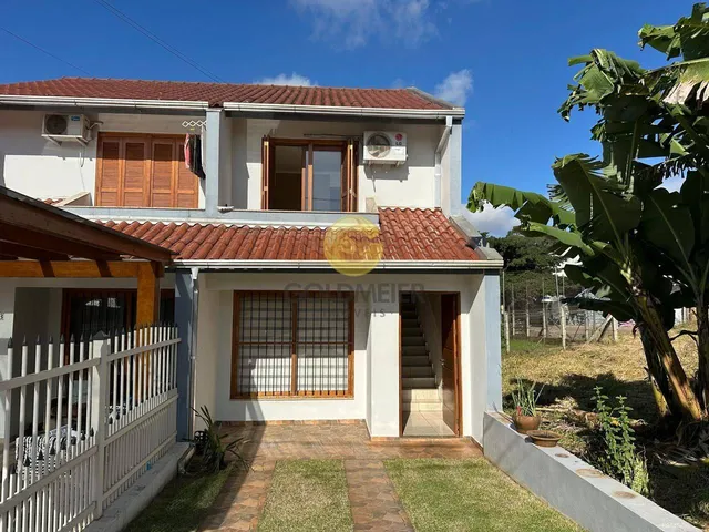 Sobrado com 2 dormitórios