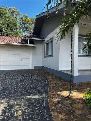Casa com 4 dormitórios, foto 4