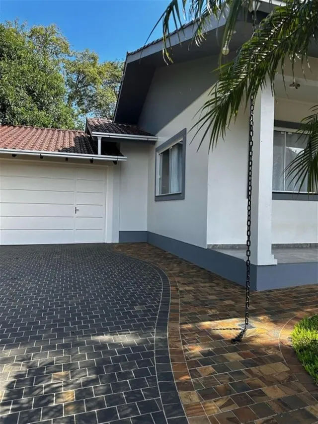 Casa com 4 dormitórios, foto 4