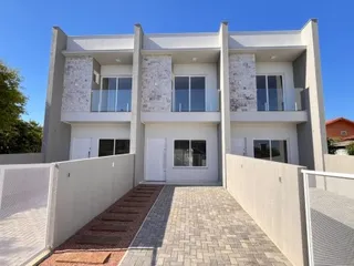 Sobrado com 2 dormitórios