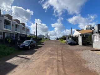 Vista da rua residencial em Lajeado, Brasil.