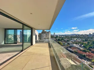 Vista panorâmica da propriedade com vista para a paisagem urbana de Lajeado.
