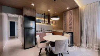 Apartamento com 2 dormitórios, foto 3