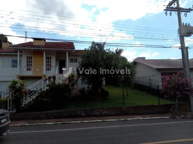Casa com 4 dormitórios, foto 3