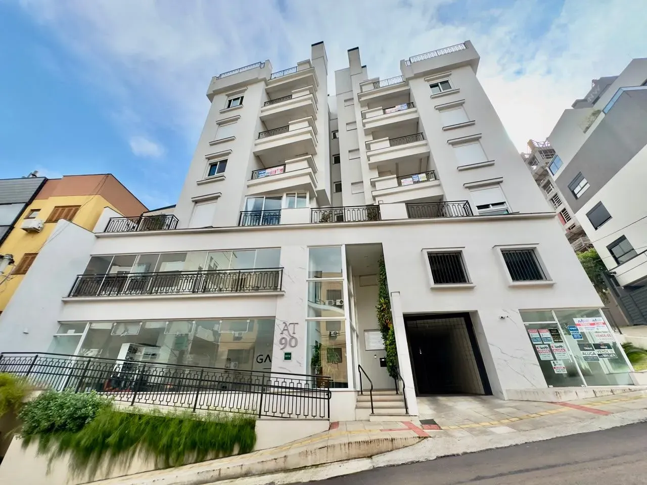 Apartamento com 2 dormitórios, foto 1