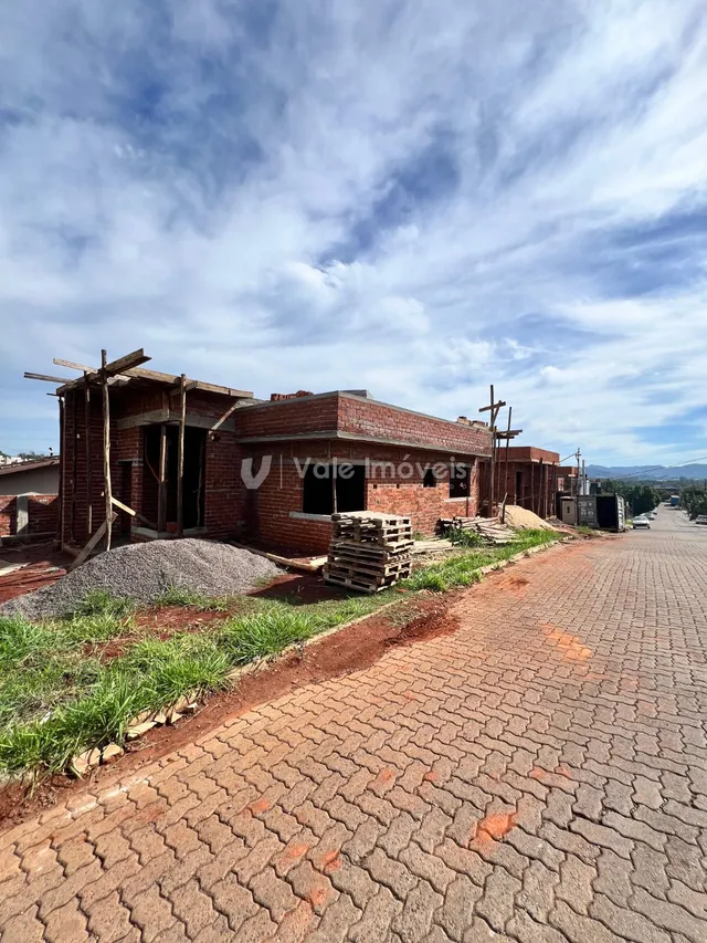 Casa geminada com 2 dormitórios, foto 1
