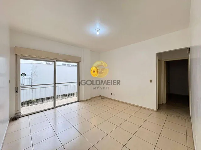 Apartamento com 2 dormitórios, foto 2