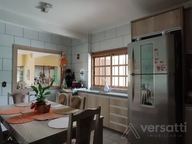 Casa com 4 dormitórios, foto 3