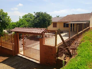Casa com 2 dormitórios, foto 1