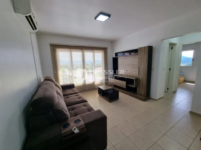 Apartamento com 2 dormitórios, foto 2