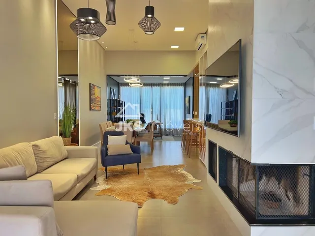 Casa com 3 dormitórios