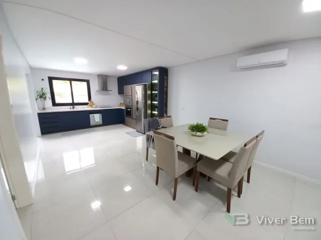 Sobrado com 3 dormitórios
