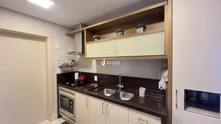 Apartamento com 2 dormitórios, foto 8