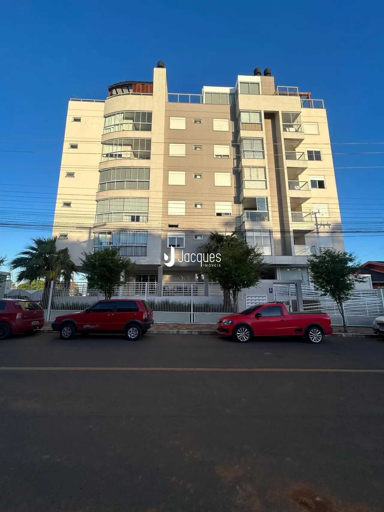 Fachada de um prédio residencial em Lajeado, Brasil.