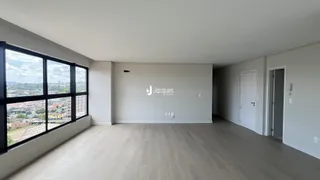 Apartamento com 3 dormitórios, foto 2