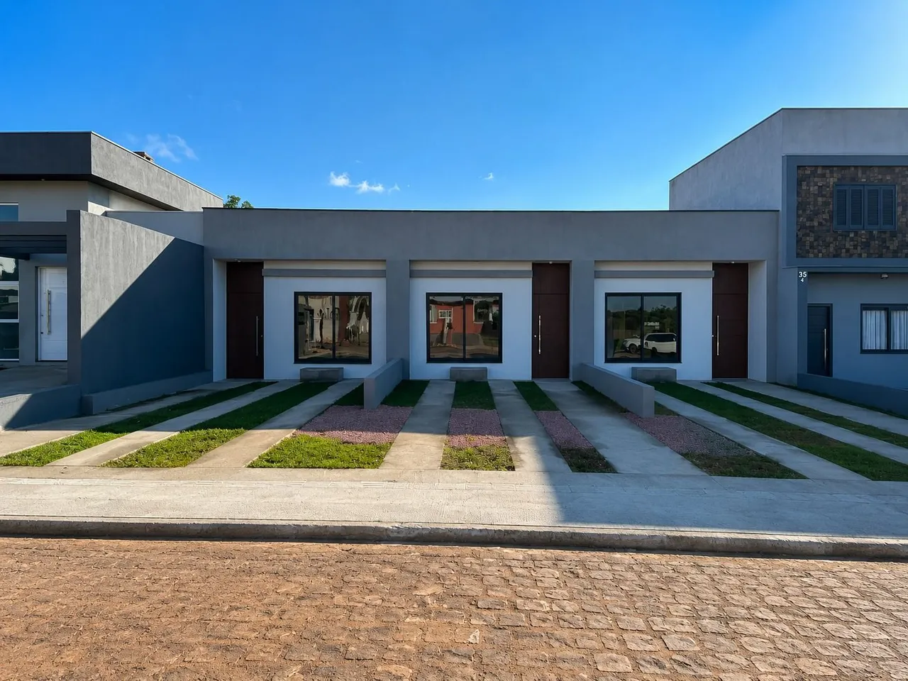 Casa geminada com 2 dormitórios, foto 1