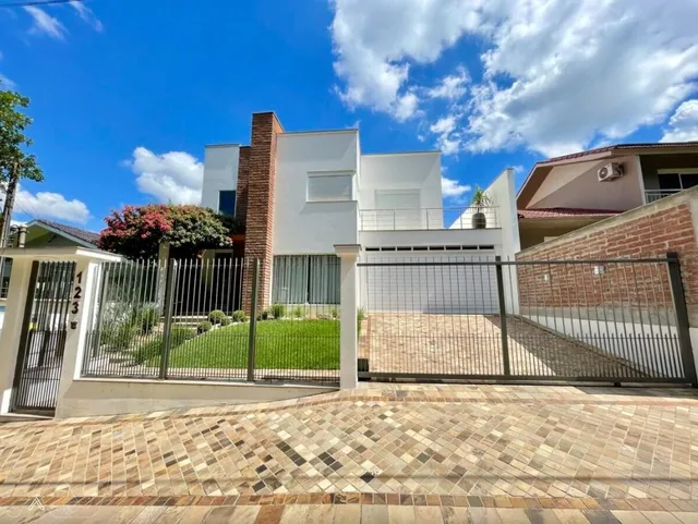 Casa com 3 dormitórios