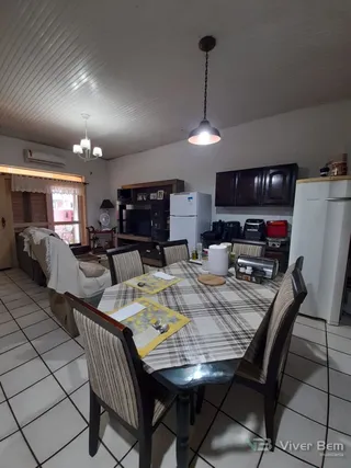 Casa com 4 dormitórios, foto 4
