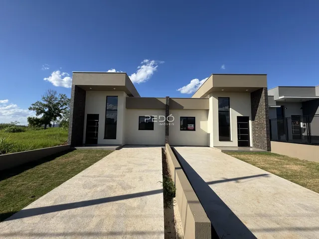 Casa geminada com 3 dormitórios