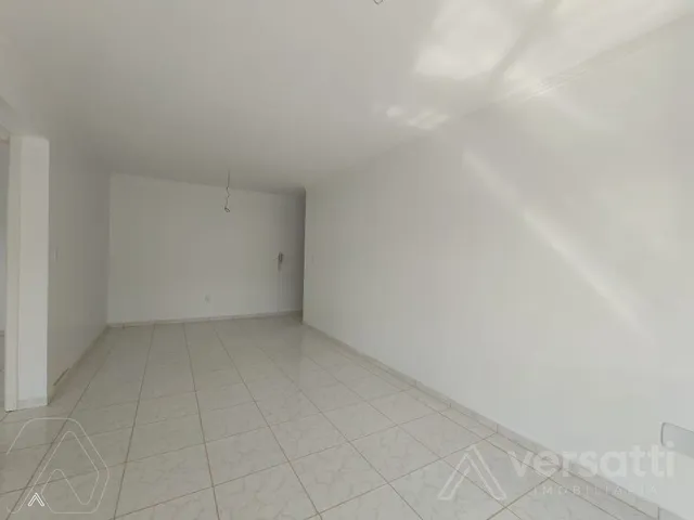 Apartamento com 2 dormitórios, foto 3