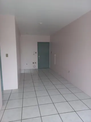 Apartamento com 2 dormitórios, foto 3