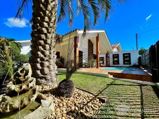 Casa com 3 dormitórios, foto 2