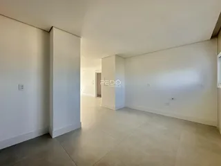 Hall de entrada de um imóvel moderno em Lajeado.