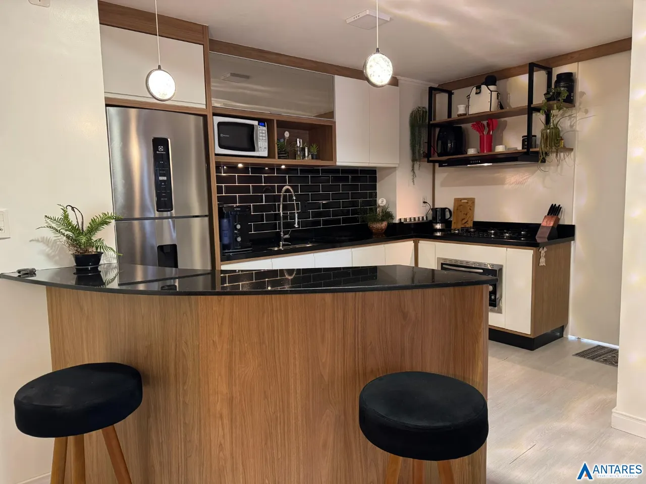 Apartamento com 2 dormitórios, foto 1