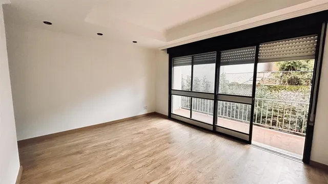 Apartamento com 3 dormitórios