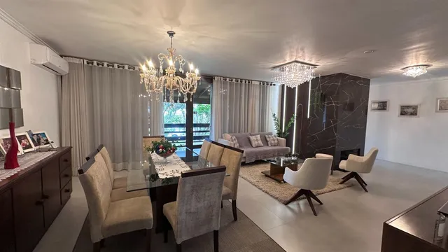Casa com 5 dormitórios, foto 4
