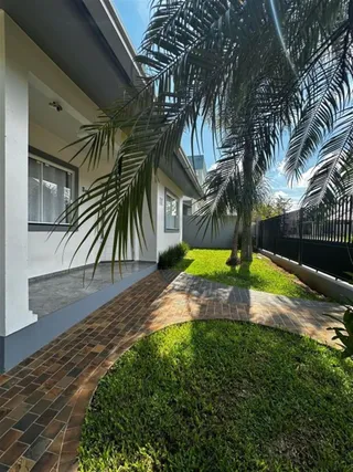 Casa com 4 dormitórios, foto 8