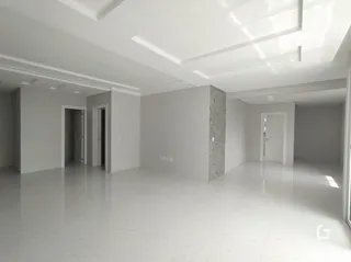 Apartamento com 3 dormitórios, foto 2