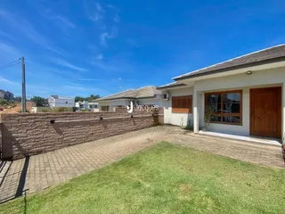 Casa geminada com 2 dormitórios, foto 1