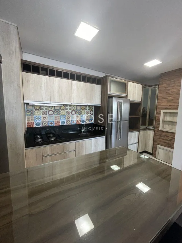 Apartamento com 2 dormitórios, foto 2