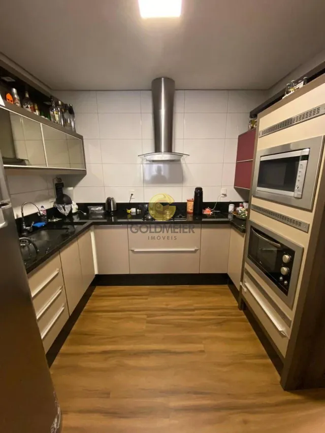 Apartamento com 3 dormitórios