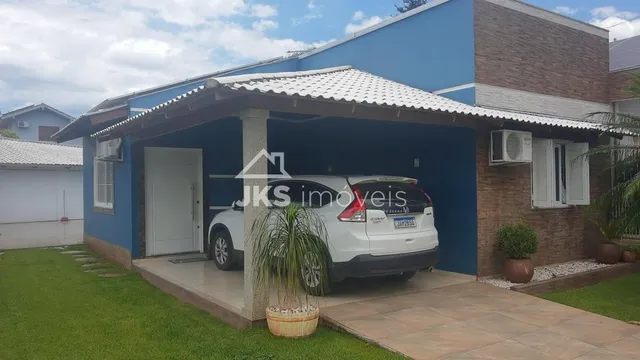 Casa com 1 dormitório
