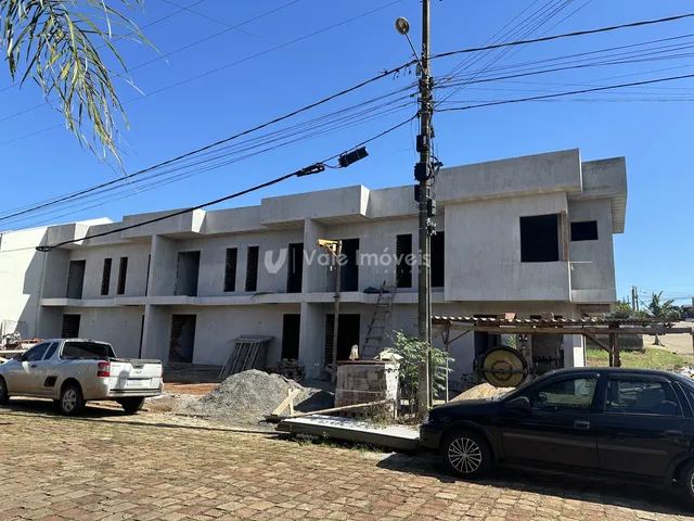 Sobrado com 3 dormitórios