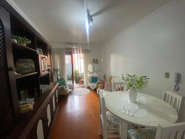 Apartamento com 2 dormitórios, foto 2