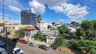Apartamento com 3 dormitórios, foto 2