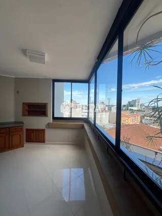 Apartamento com 3 dormitórios, foto 4